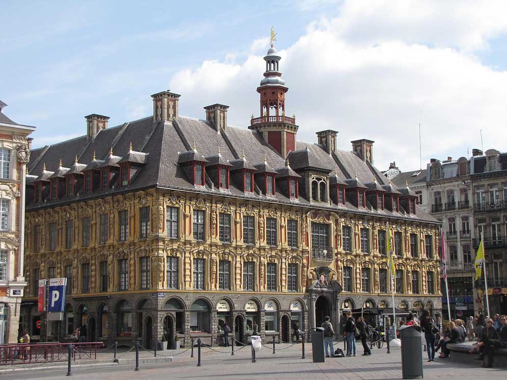 edificio histórico na Grand Place de Lille