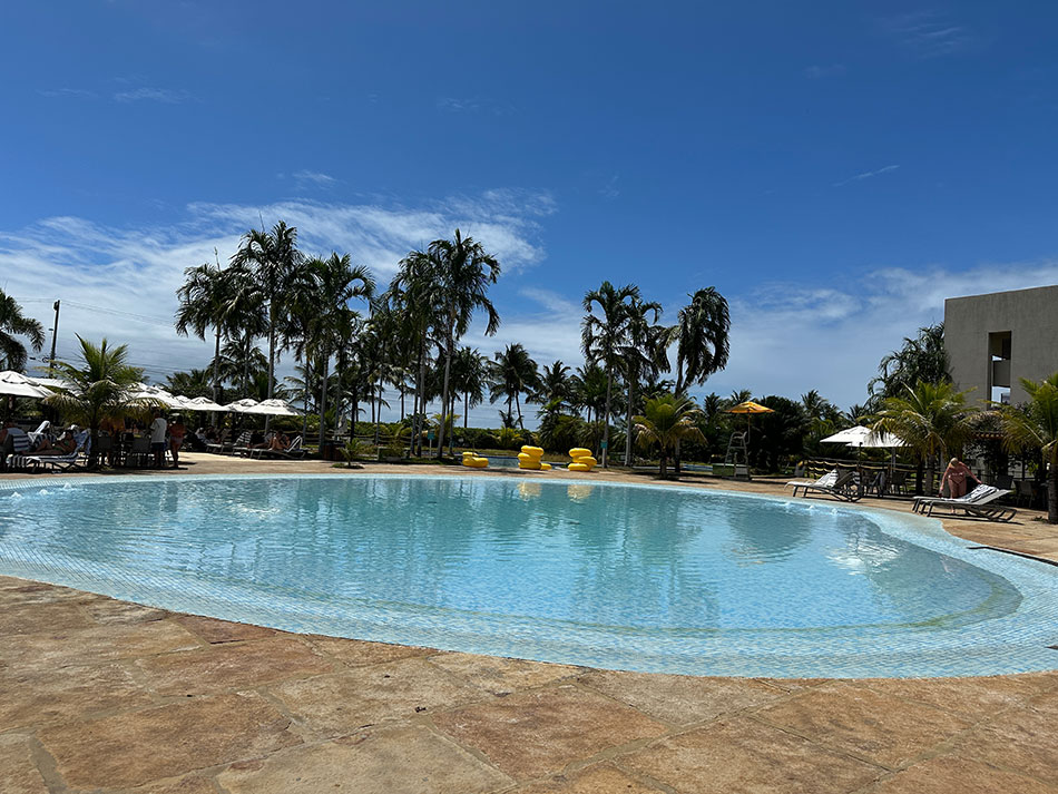 piscina infantil no resort