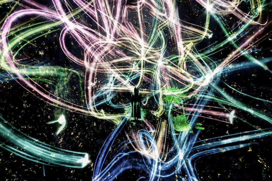 atração tecnológica do novo team lab de Quioto